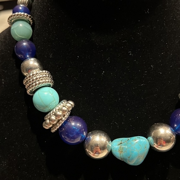 Faux Turquoise bib necklace with oversized beads, fashion necklace 8”+3”extender - Picture 3 of 10